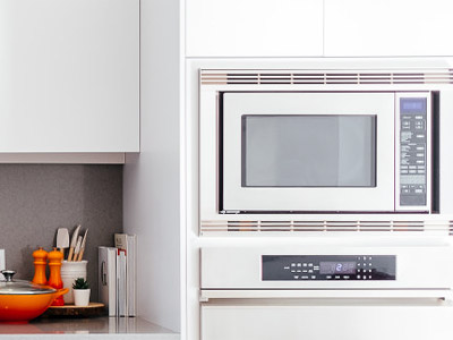 Naprawa i konserwacja kuchenek mikrofalowych – Warszawa, Wola, Bemowo